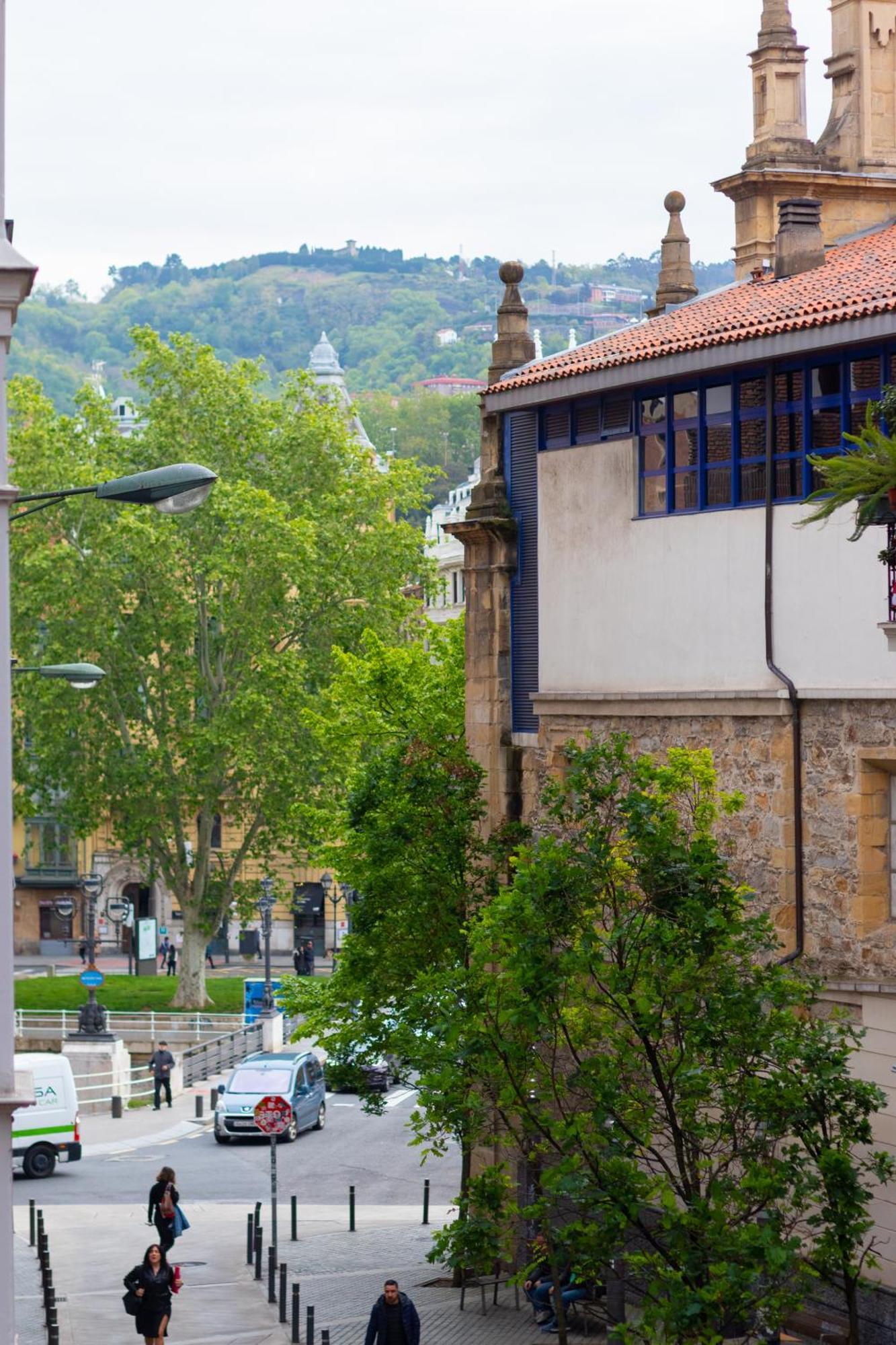 Encantador Apartamento En El Casco Antiguo De Bilbao Kültér fotó